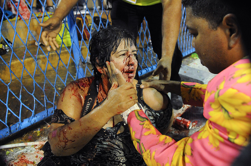 Acidente no sambódromo deixa 20 feridos no Rio de Janeiro